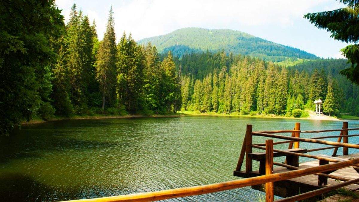 Самые красивые озера Украины: сказочные фото