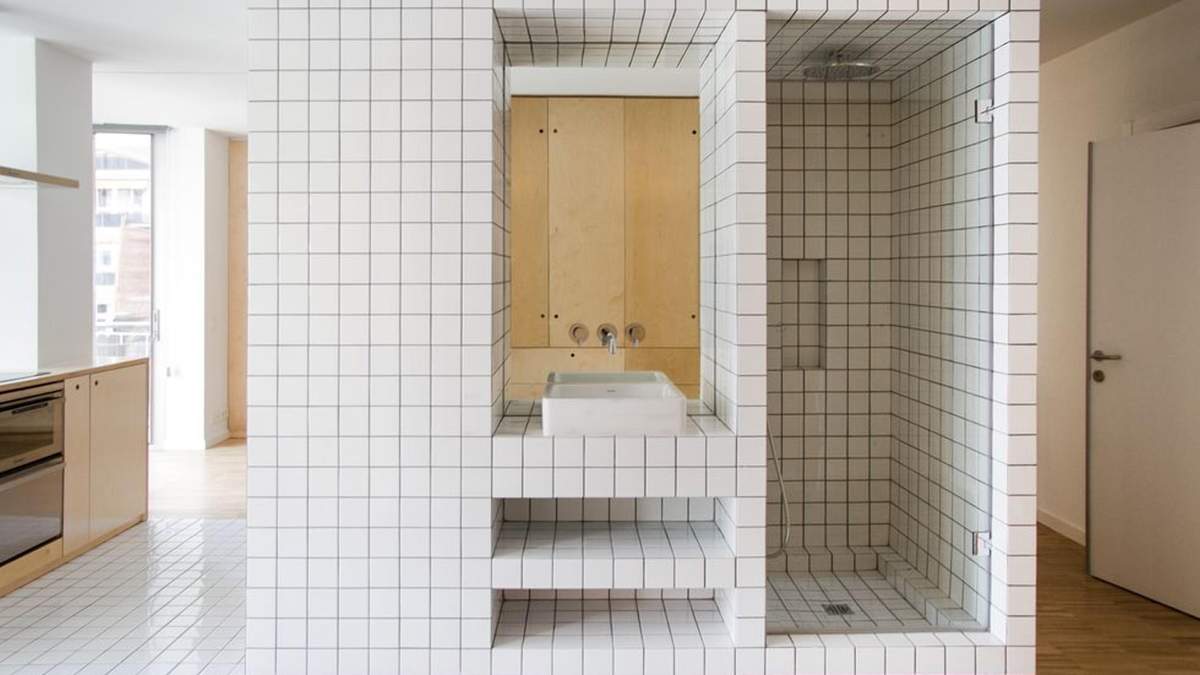 Дивовижне планування: як виглядає сучасна квартира з душовою кабіною посеред кухні - Дизайн 24