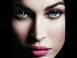 Обличчя краси: Меган Фокс знялась в рекламі косметики Giorgio Armani (ВІДЕО)