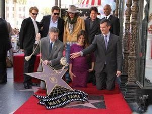 Пенелопа Крус первой из испанок получила звезду на Аллее Славы Пенелопа Крус первой из испанок получила звезду на Аллее Славы