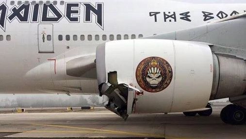 Самолет группы Iron Maiden попал в аварию: появились фото
