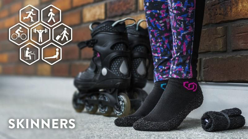 Розробники представили дивовижні шкарпетки, які можуть замінити взуття