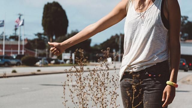 Як не потрапити в халепу: поради для тих, хто хоче подорожувати автостопом Як не потрапити в халепу: поради для тих, хто хоче подорожувати автостопом