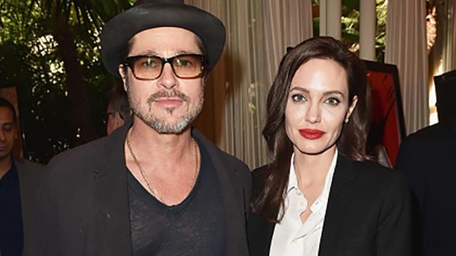 Пітт має скандальні матеріали проти Джолі, – ЗМІ Пітт має скандальні матеріали проти Джолі, – ЗМІ