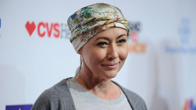 Онкохвора зірка "Беверлі Гіллз" продовжує зніматись в кіно Онкохвора зірка "Беверлі Гіллз" продовжує зніматись в кіно