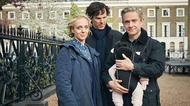 В сети показали фото из новой серии легендарного сериала о Шерлоке В сети показали фото из новой серии легендарного сериала о Шерлоке