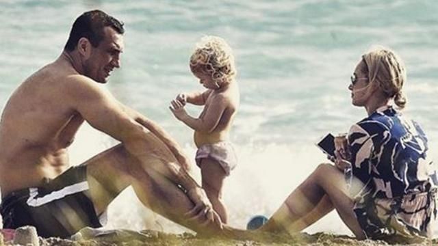 Как Владимир Кличко с семьей отдыхает в Майами: редкие семейные фото