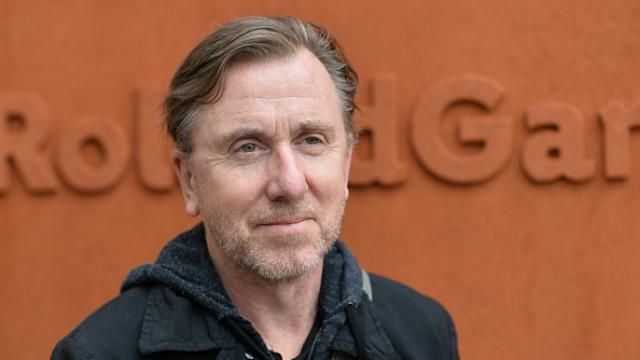 Популярный британский актер сделал неожиданное признание: меня и отца насиловал дед Популярный британский актер сделал неожиданное признание: меня и отца насиловал дед