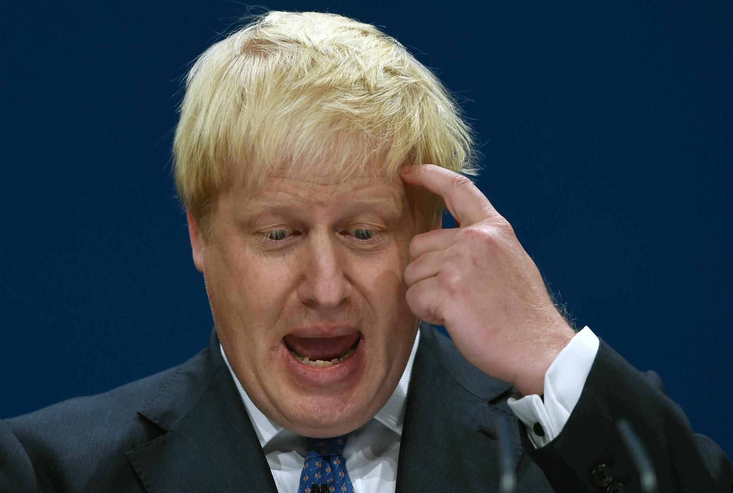 Министр иностранных дел Великобритании опозорился в прямом эфире Министр иностранных дел Великобритании опозорился в прямом эфире