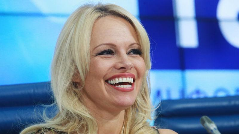 Я люблю Россию, – Памела Андерсон задумалась о получении гражданства РФ