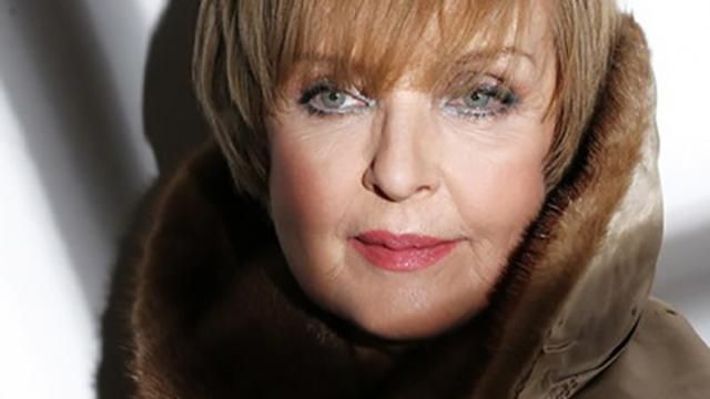 Ада Роговцева розчулила фотографією з лікарні Ада Роговцева розчулила фотографією з лікарні