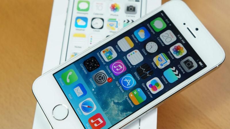 В мережі з'явилися подробиці про преміальний iPhone В мережі з'явилися подробиці про преміальний iPhone