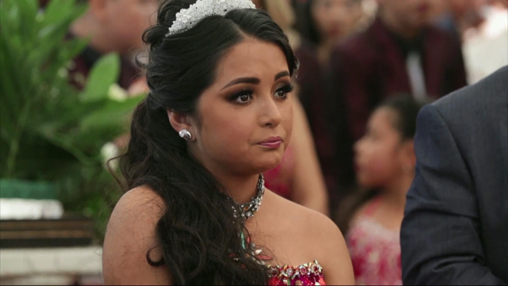 Батьки випадково прославили 15-річну доньку у мережі Батьки випадково прославили 15-річну доньку у мережі