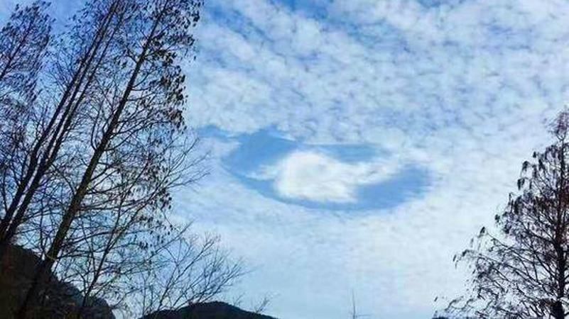 Сердце из облаков изрядно впечатлило Китай