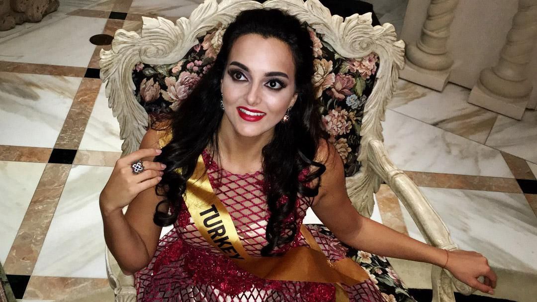 История успеха: как черкащанка покорила Турцию своей красотой История успеха: как черкащанка покорила Турцию своей красотой