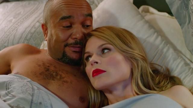 В Україні заборонили показ російського серіалу з пікантними сценами з Ольгою Фреймут В Україні заборонили показ російського серіалу з пікантними сценами з Ольгою Фреймут