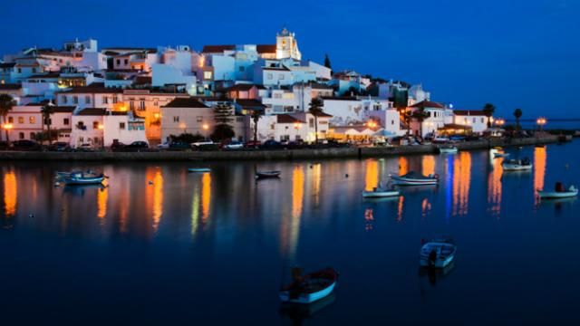 Дешево і красиво: ТОП-12 напрямків для бюджетних подорожей у 2017-му Дешево і красиво: ТОП-12 напрямків для бюджетних подорожей у 2017-му