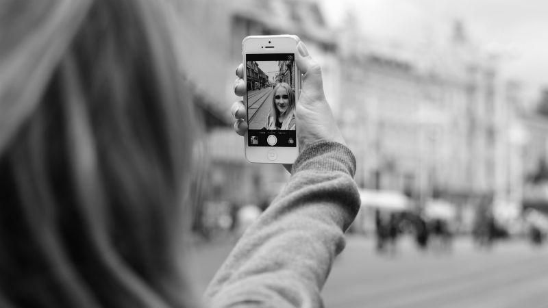 З'явилася нова інформація про iPhone 8: смартфон зможе впізнати власника З'явилася нова інформація про iPhone 8: смартфон зможе впізнати власника