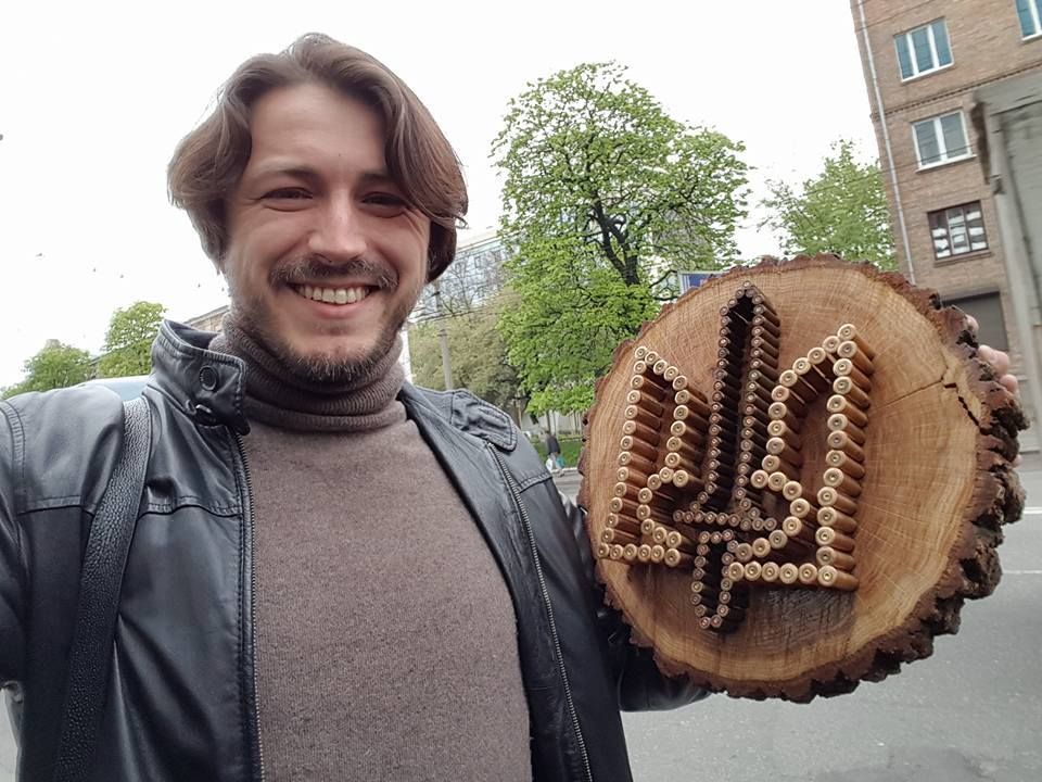 Притула емоційно пояснив прихильникам, чому не хоче у політику Притула емоційно пояснив прихильникам, чому не хоче у політику