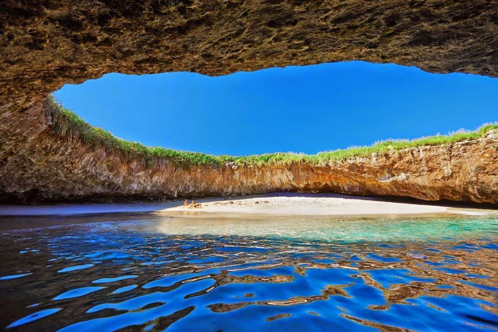 Скрытый пляж в Мексике: опубликовано впечатляющие фото