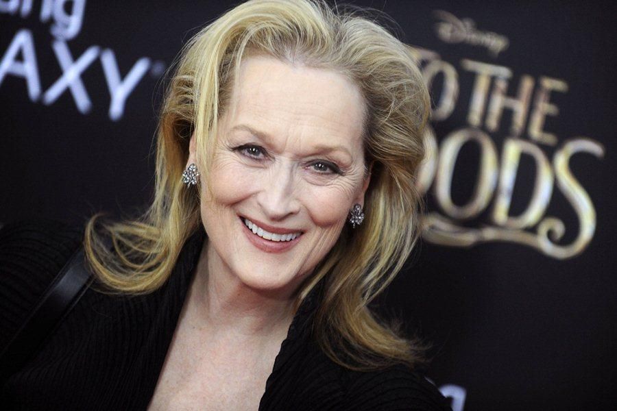 Меріл Стріп вляпалась у брудний скандал через сукню на "Оскар" Меріл Стріп вляпалась у брудний скандал через сукню на "Оскар"