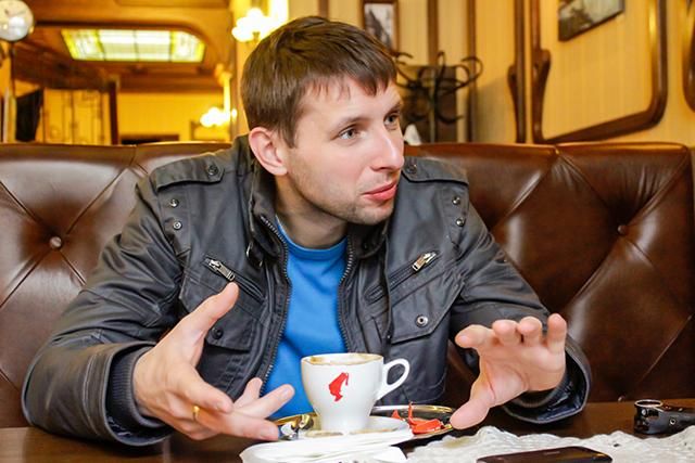 Блокада Донбасса: создали группы для контроля "гумконвоев" Ахметова Блокада Донбасса: создали группы для контроля "гумконвоев" Ахметова