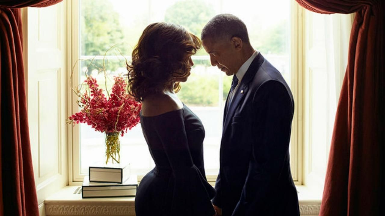 Подружжя Обам може продати право на свої мемуари за рекордну суму