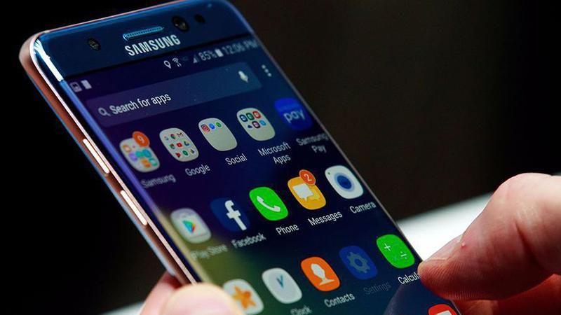 Как будет выглядеть Samsung Galaxy S8: появилось фото