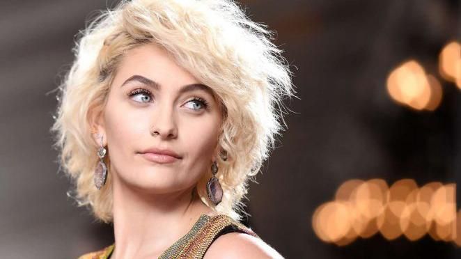 Дочка Майкла Джексона знайшла роботу: опубліковані фото Дочка Майкла Джексона знайшла роботу: опубліковані фото