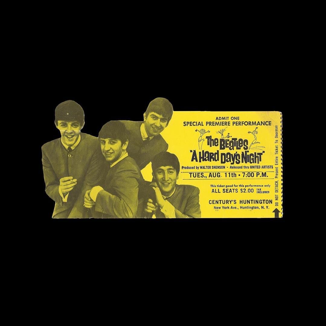 Аноним собирает раритетные билеты в кино и преподает их в сеть Аноним собирает раритетные билеты в кино и преподает их в сеть