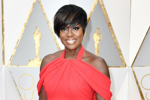 Лауреат "Оскара" этого года получила еще одну престижную награду Лауреат "Оскара" этого года получила еще одну престижную награду