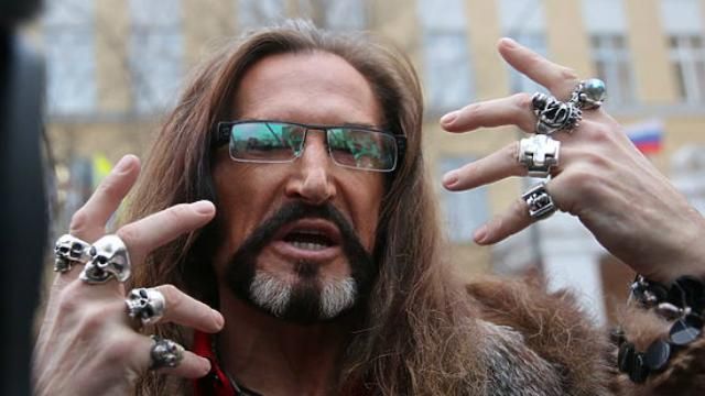 Еще один одиозный артист попросил "паспорт ДНР" Еще один одиозный артист попросил "паспорт ДНР"