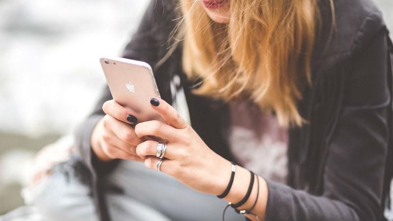 Как ускорить набор текста на iPhone: полезный лайфхак Как ускорить набор текста на iPhone: полезный лайфхак