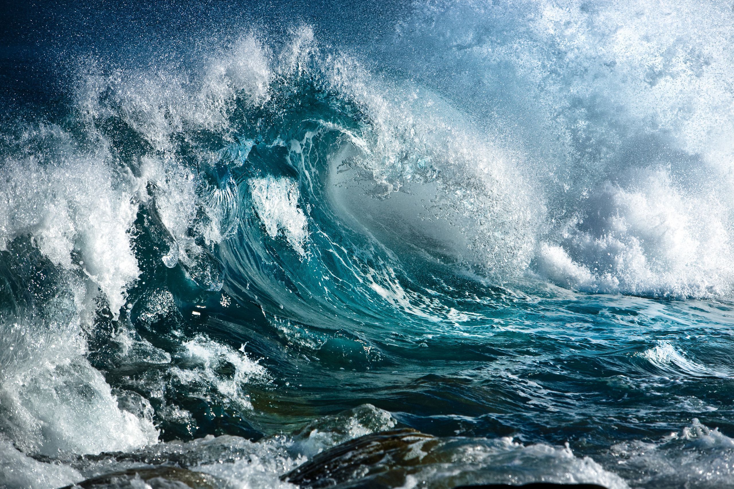 Як виглядає океан під час шторму: опубліковане вражаюче відео