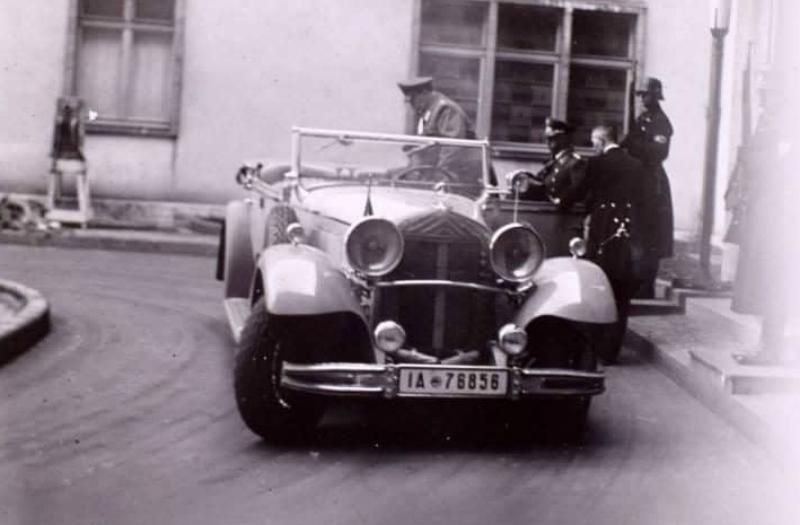 Невідомі раніше фото Гітлера виставлять на аукціоні за 18 тисяч доларів
Невідомі раніше фото Гітлера виставлять на аукціоні за 18 тисяч доларів