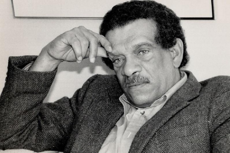 Помер популярний поет Помер популярний поет