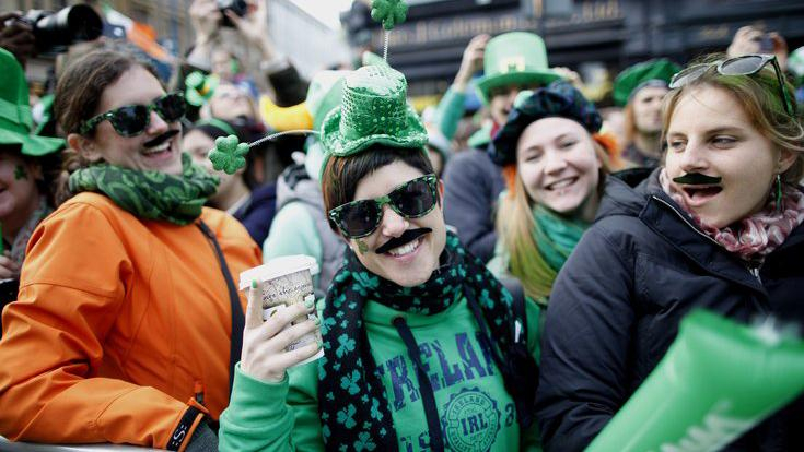 Как пользователи соцсетей праздновали День святого Патрика