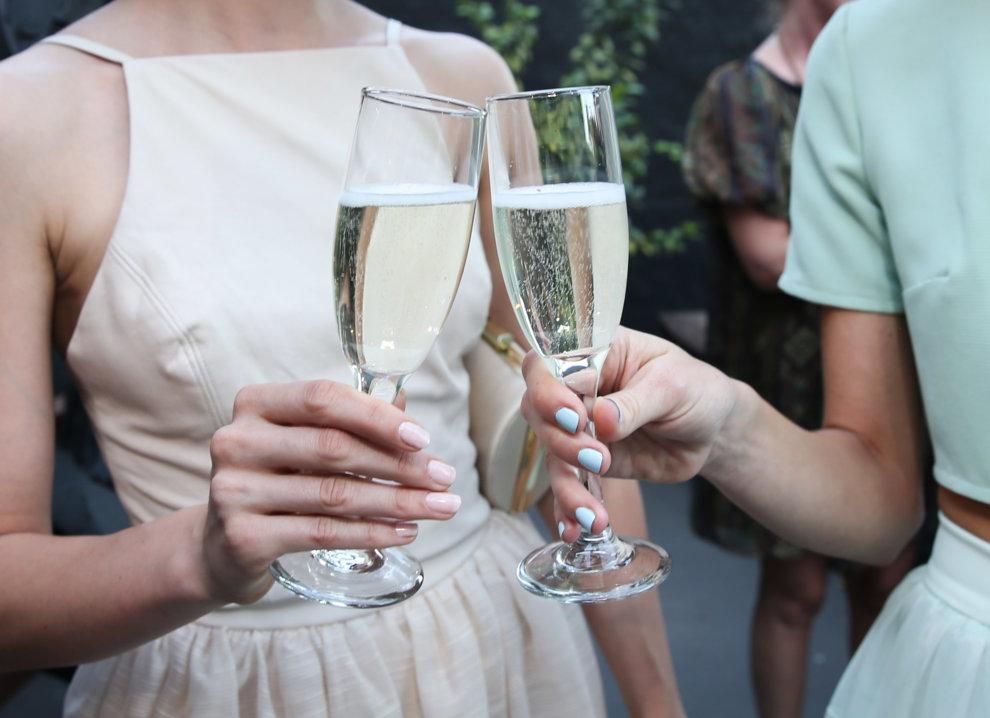 Створено лак для нігтів із запахом алкоголю Створено лак для нігтів із запахом алкоголю