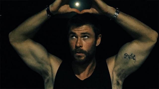 Звезда "Тора" показал, как поддерживает тело в идеальной форме Звезда "Тора" показал, как поддерживает тело в идеальной форме