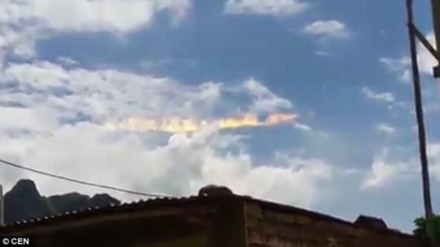 Користувачі мережі показали рідкісне природне явище: відео Користувачі мережі показали рідкісне природне явище: відео