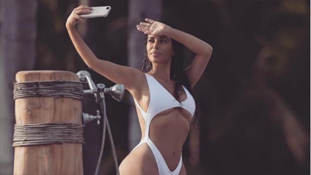 Пластичний хірург Кім Кардашян розповів, що найчастіше оперують зірки Пластичний хірург Кім Кардашян розповів, що найчастіше оперують зірки