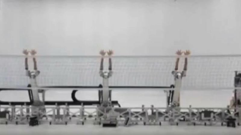 Роботів-спортсменів створили у Японії Роботів-спортсменів створили у Японії