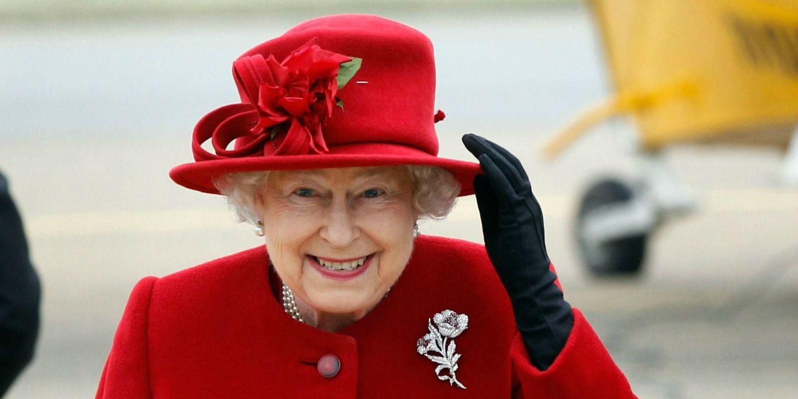 Королева Елизавета II ищет дворецкого: опубликовали требования к кандидатам