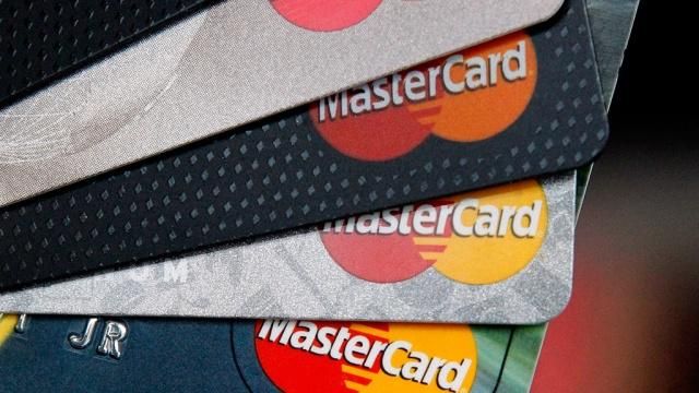 Mastercard выпустили кредитные карты со встроенным сканером отпечатков пальца