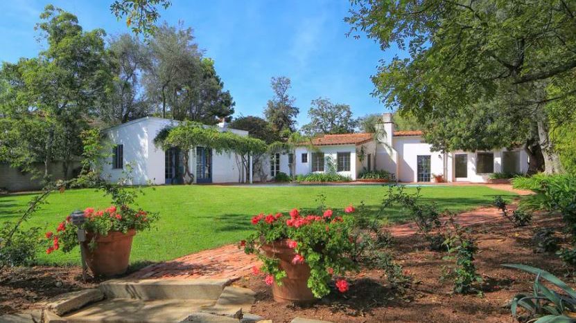 Дом Мэрилин Монро выставили на продажу: атмосферные фото особняка Дом Мэрилин Монро выставили на продажу: атмосферные фото особняка