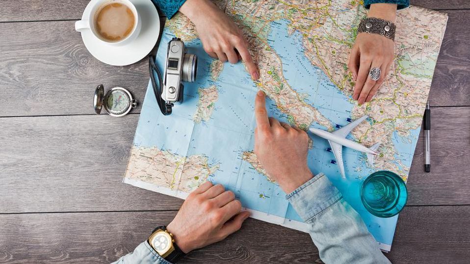 Не Шенгеном единым: куда украинцы могут путешествовать без виз Не Шенгеном единым: куда украинцы могут путешествовать без виз