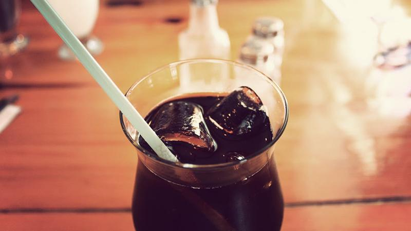 Ученые определили главную опасность энергетических напитков