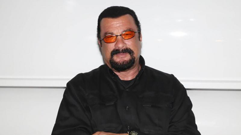 Поклонник "русского мира" Сигал вспомнил о черном, комментируя запрет въезда в Украину