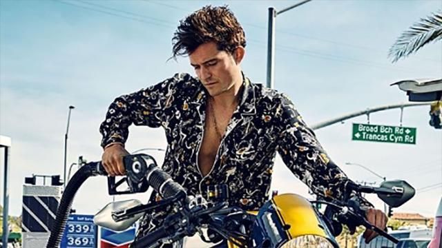 Орландо Блум показал обнаженный торс в модной фотосессии Орландо Блум показал обнаженный торс в модной фотосессии