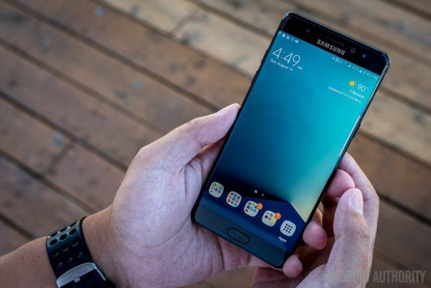 Samsung відкладає старт продажів "реабілітованих" Galaxy Note 7